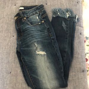 Kancan frayed hem skinny jeans